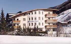 Wellness Refugium&resort Hotel Alpin Royal